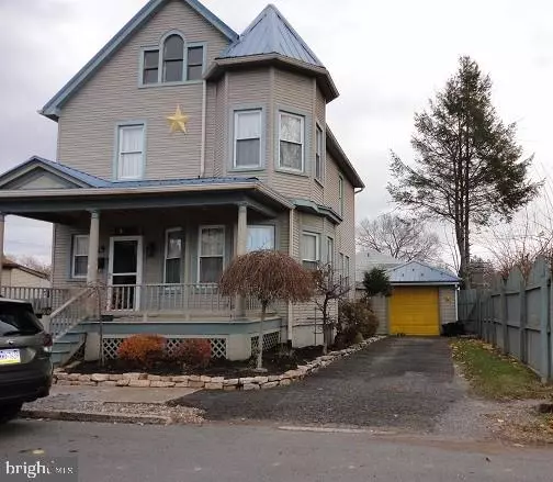 Milton, PA 17847,49 POPLAR AVE