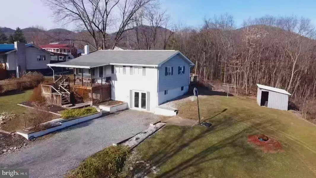 213 HAZELTON DR, Keyser, WV 26726