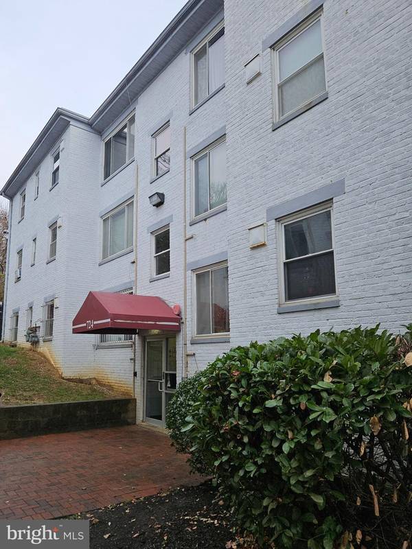 724 BRANDYWINE ST SE #204, Washington, DC 20032