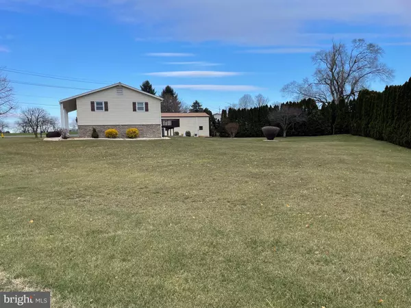 Shippensburg, PA 17257,8594 POSSUM HOLLOW ROAD