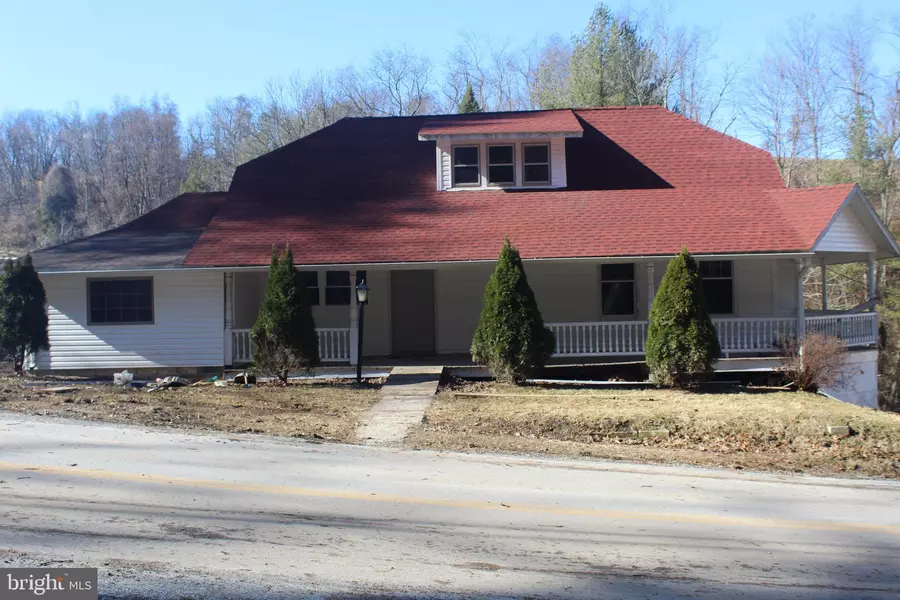 1171 BRIDGETON RD, Fawn Grove, PA 17321