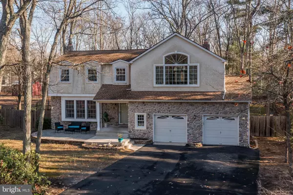 202 CREST RD, Marlton, NJ 08053