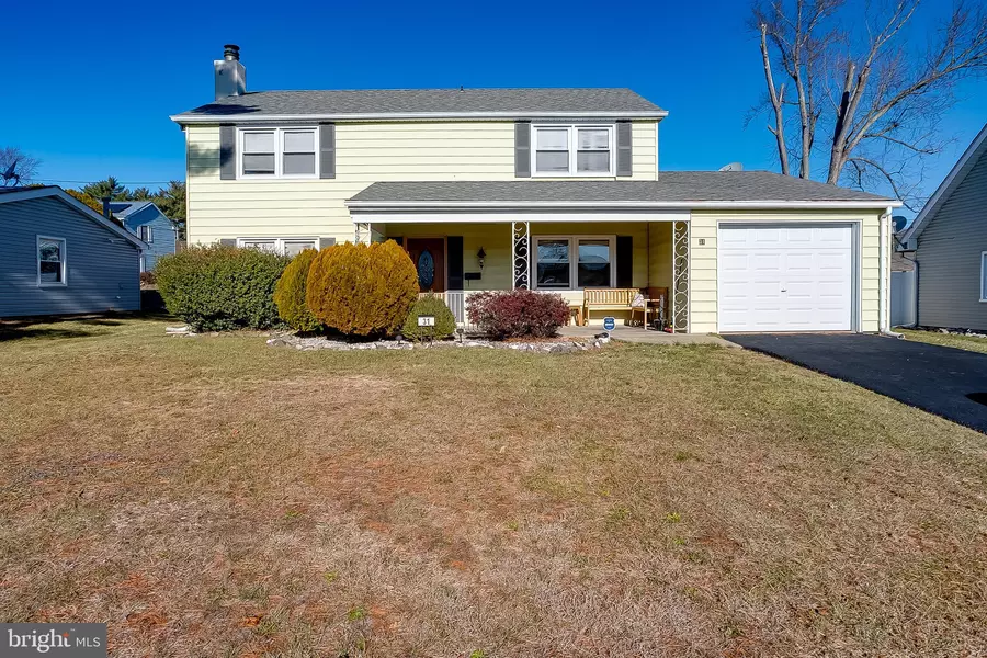 31 HOPKINS LN, Willingboro, NJ 08046