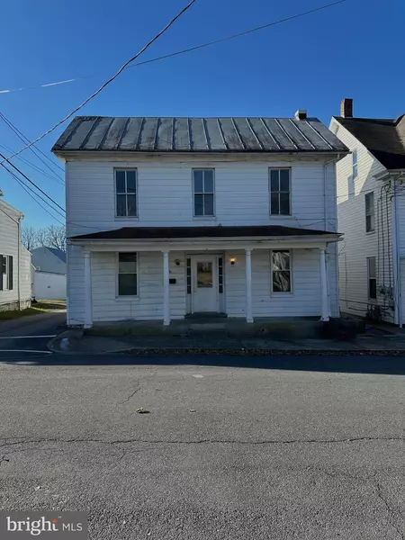 16 N WASHINGTON ST, Shippensburg, PA 17257