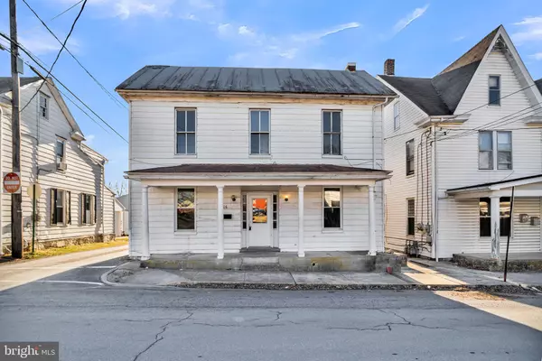 16 N WASHINGTON ST, Shippensburg, PA 17257