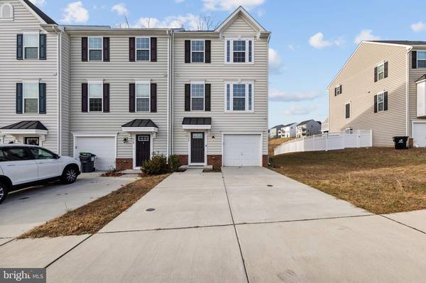 526 LANDING DR, Fredericksburg, VA 22405