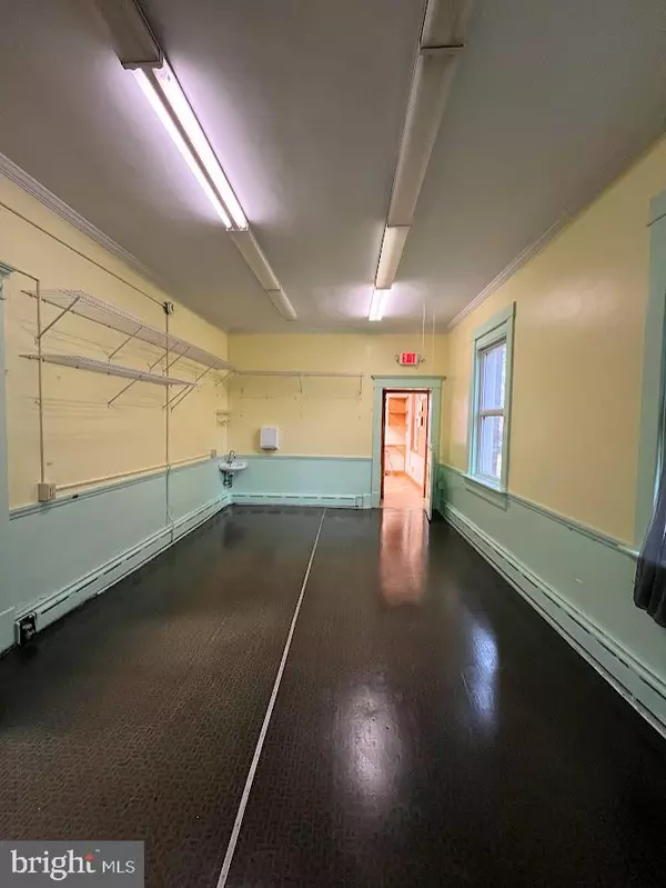 Philipsburg, PA 16866,328 FRONT ST N