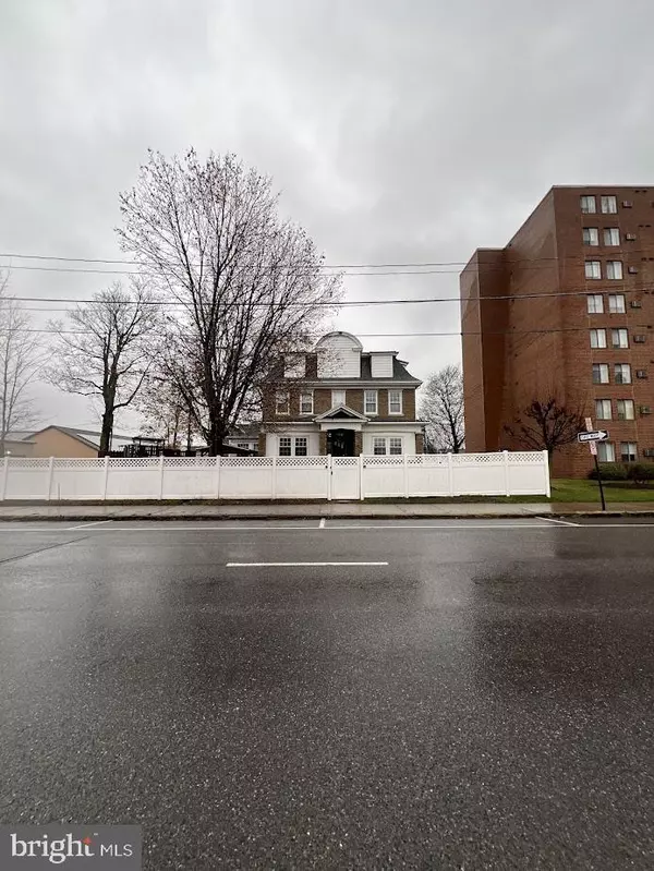 328 FRONT ST N, Philipsburg, PA 16866