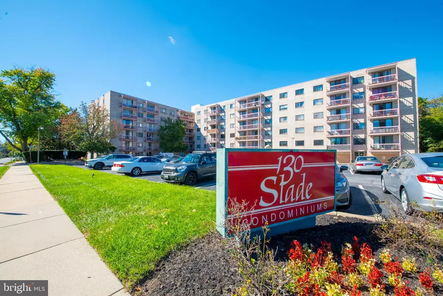 130 SLADE AVE #108, Pikesville, MD 21208