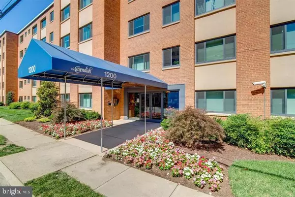 1200 S ARLINGTON RIDGE RD #714, Arlington, VA 22202