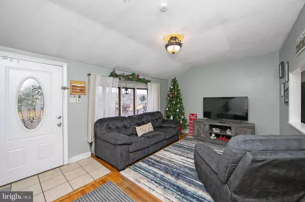 Westville, NJ 08093,261 MARION AVE