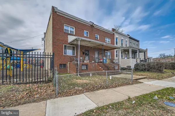 2214 N MONROE ST, Baltimore, MD 21217