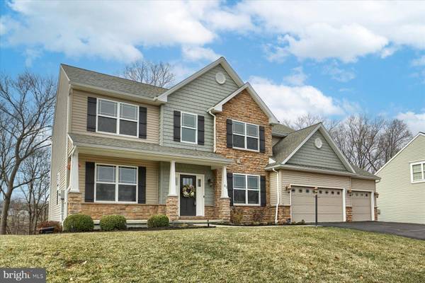 41 BALFOUR DR, Mechanicsburg, PA 17050