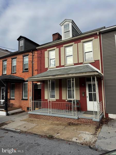 329 UNION ST, Columbia, PA 17512