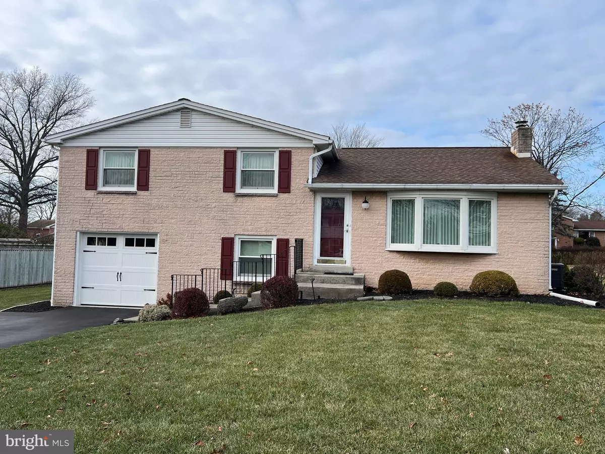 Lebanon, PA 17042,7 CLEARVIEW DR