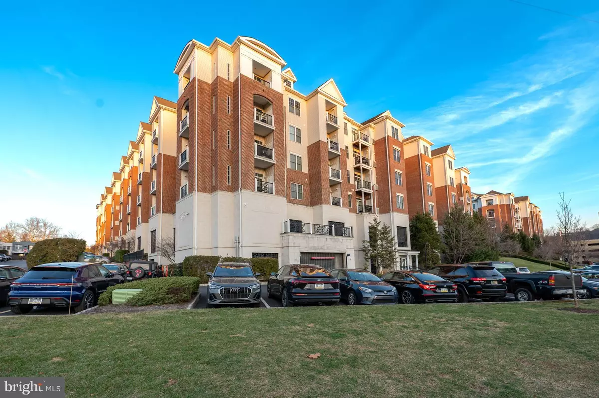 Conshohocken, PA 19428,300 W ELM ST #2423