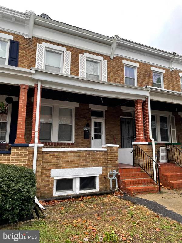 3211 CHESTERFIELD AVE, Baltimore, MD 21213