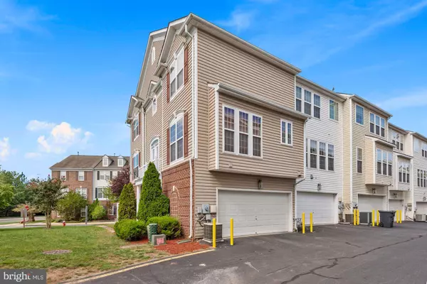 Centreville, VA 20120,5311 GRANITE STEP TRL