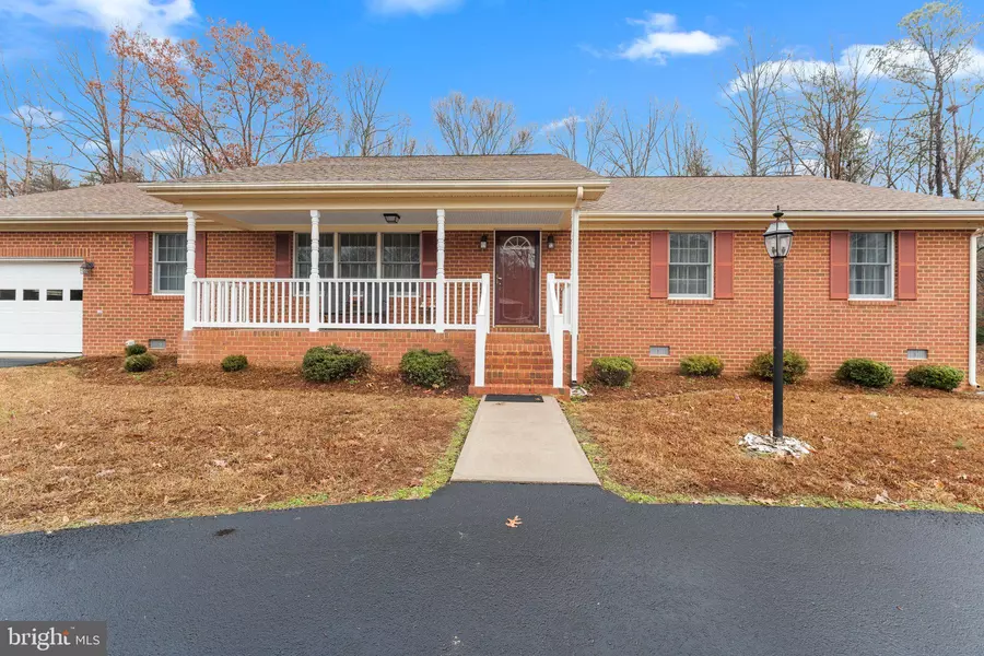 178 HARRIS AVENUE, Warsaw, VA 22572