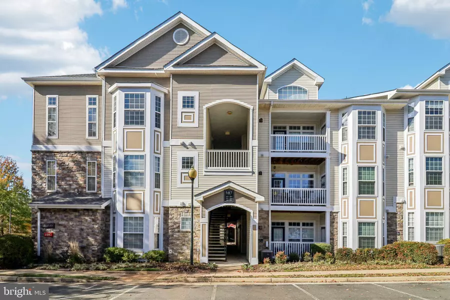 507 SUNSET VIEW TER SE #303, Leesburg, VA 20175