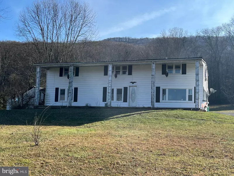 29 FISHER LN, Lewistown, PA 17044