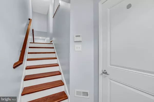 Mount Holly, NJ 08060,8 PARKERS MILL BLVD