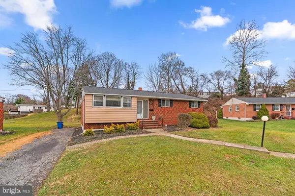 Pikesville, MD 21208,904 DROPLEAF CT