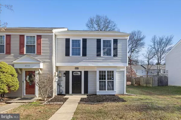 Waldorf, MD 20603,4596 GREBE PL