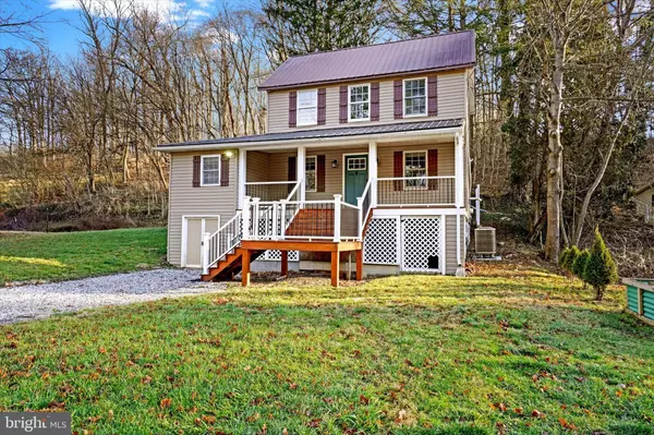 1523 DEER CREEK RD, New Freedom, PA 17349