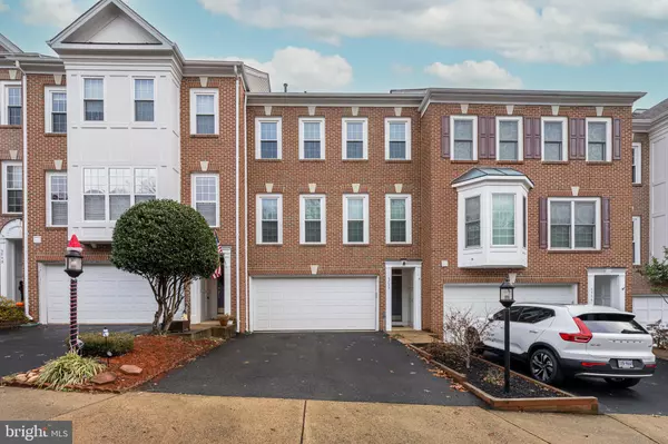 5753 GOVERNORS POND CIR,  Alexandria,  VA 22310