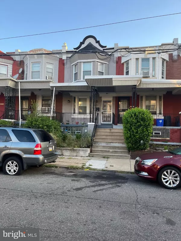 Philadelphia, PA 19143,5553 LARCHWOOD AVE