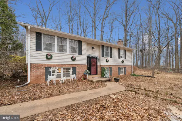 Haymarket, VA 20169,15030 RED FOX CT