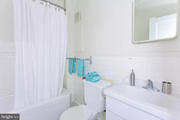 Philadelphia, PA 19107,1229 CHESTNUT ST #1407