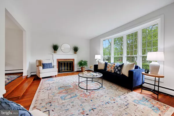 Swarthmore, PA 19081,423 DREXEL PL