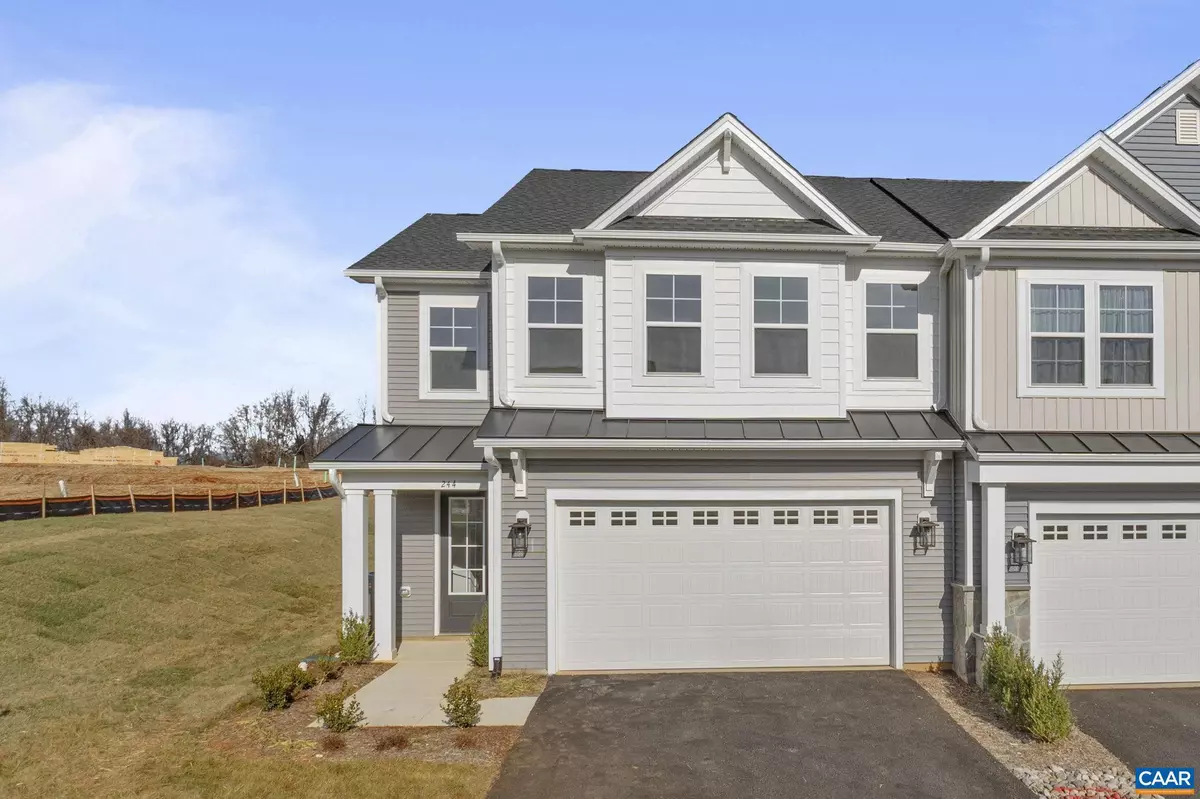 Waynesboro, VA 22980,49 RIDGELINE DR