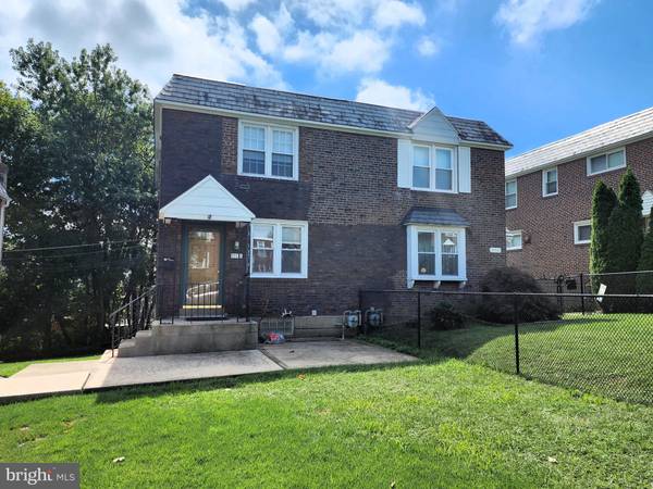 912 FARISTON RD, Drexel Hill, PA 19026