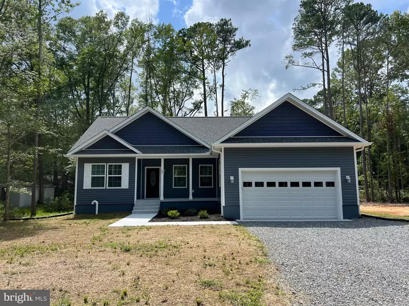 225 WILDWOOD RD, Colonial Beach, VA 22443