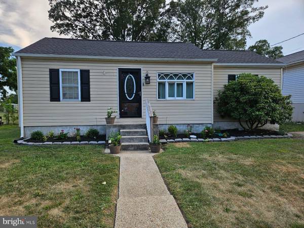 328 GEORGE AVE, Essex, MD 21221