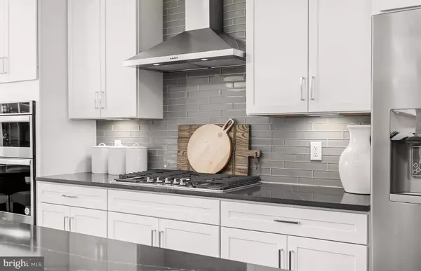 Fairfax, VA 22030,10808 WILLOW TER