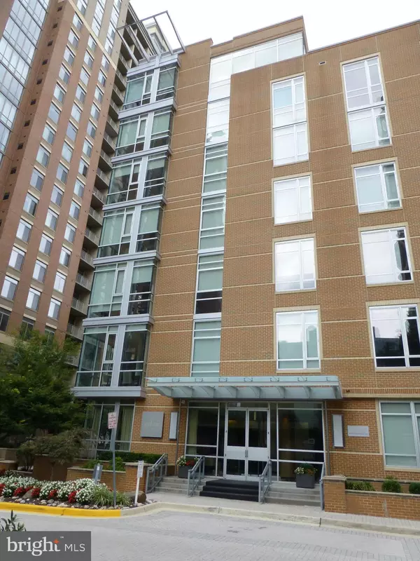 12025 NEW DOMINION PKWY #308, Reston, VA 20190