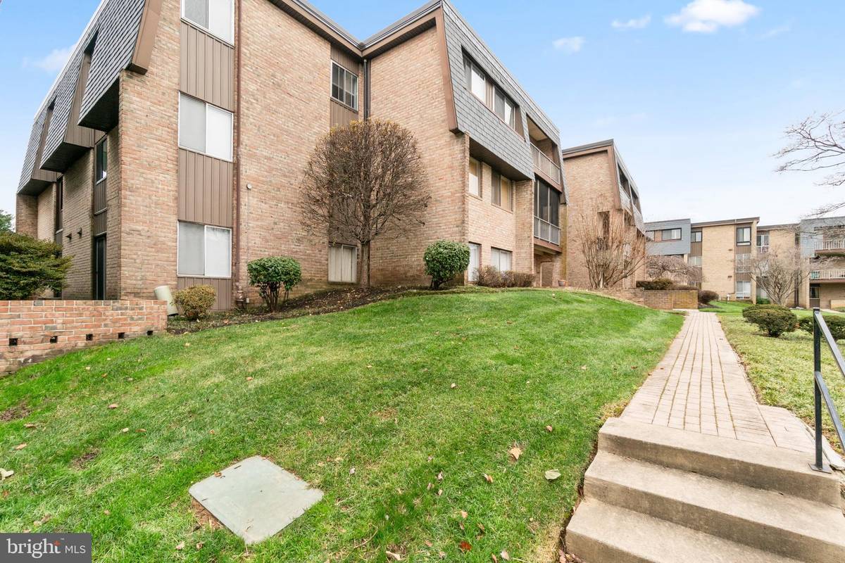 Pikesville, MD 21208,33 STONEHENGE CIR #33-11