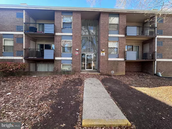 3823 SAINT BARNABAS RD #204, Suitland, MD 20746