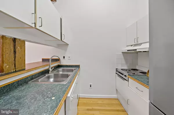 Philadelphia, PA 19107,1010 RACE ST #PG