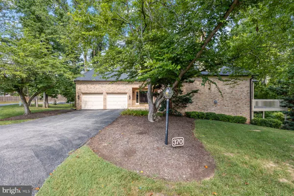 Edgewater, MD 21037,370 S RIVER LANDING RD #370