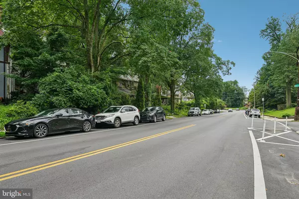 Philadelphia, PA 19119,614 E VERNON RD