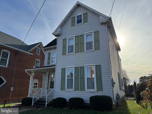 Waynesboro, PA 17268,208 W NORTH STREET