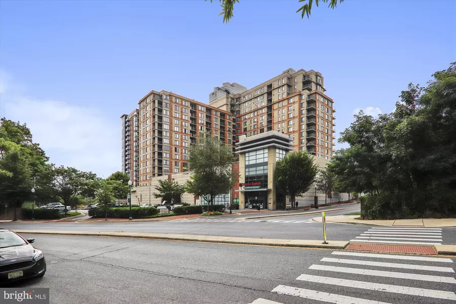 11750 OLD GEORGETOWN #2102, Rockville, MD 20852