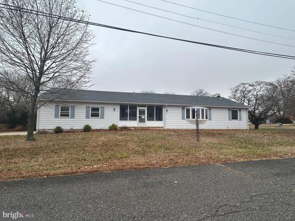 2 EMERALD LN, Bridgeton, NJ 08302