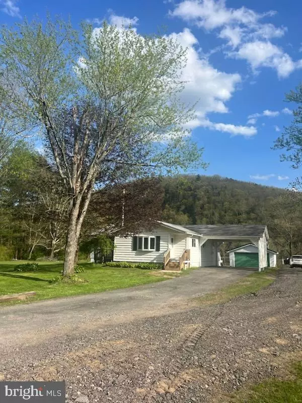 Mill Hall, PA 17751,6862 RENOVO RD