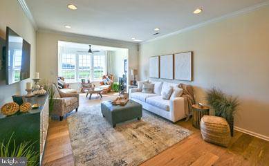 Williamstown, NJ 08094,27 PRESTWICK LN